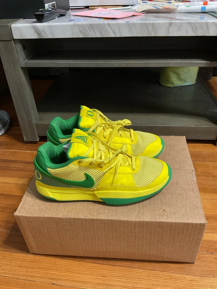 Nike Oregon Ducks Ja Morant 1 Equipo Emitido PE Talla 11.5 Amarillo Verde Nueva Muestra Foto 1 de 4