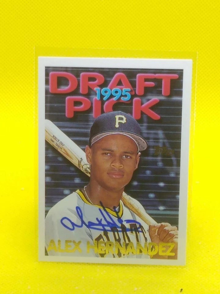 Alex Hernandez 1995 Topps Rookie #69T Pittsburgh Pirates (PERSONAL AUTOGRAPH) - Image 1 of 1