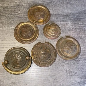 HEPPLEWHITE RARE FEDERAL 18TH/19TH CENTURY “FLORAL SHIELD”Drawer Pull Back Plate - Picture 1 of 8