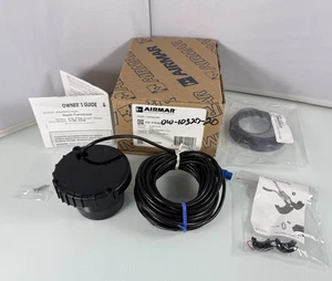 Sonar y brida transductor de profundidad Airmar P79 en casco 50/200 kHz 5/8 pines 31-234-13-02 - Imagen 1 de 13