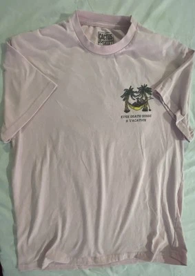 Cactus & Skull “Even Death Needs A Vacation” Pint T Shirt Large - Image 1 of 3