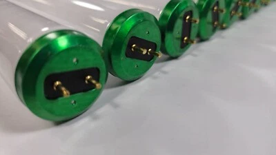 24" - Philips 273326--(4 to 30 Pack)--F20T12/CW/ALTO 4100K-20 W Fluorescent Bulb - Image 1 of 4