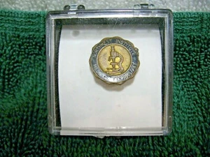 Vintage 1937 Collectible NORTHWEST INSTITUTE MEDICAL TECHNOLOGY Brass Pin-Back!! - Picture 1 of 3