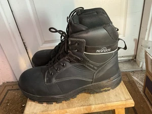 Stivali Nevados Uomo Lavoro ASTM Antiscivolo Punta Acciaio Taglia 11M - Foto 1 di 8