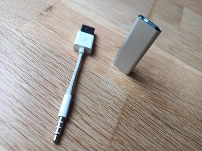 Apple iPod Shuffle - 3. Generation 4GB - Silber - USB 2.0 - Clip-MP3-Player - Bild 1 von 4