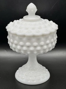 Fenton milk glass hobnail covered compote dish - 1960s vintage - Picture 1 of 10