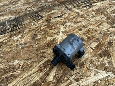 AUXILIARY COOLING COOLER WATER PUMP 2284291 BMW M6 M5 (2013-2016) OEM - Image 1 of 4