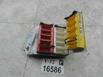 Dash Wiring Connector Bracket V70 1998 Volvo Instrument Panel Wire Plug Mount - Image 1 of 4