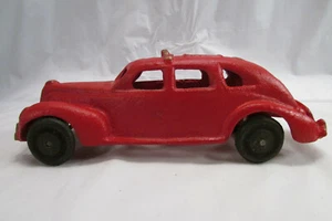 Vintage Cast Iron Red Taxi Cab Toy Gold Trim - Picture 1 of 8