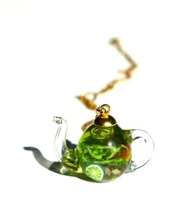 Teapot-shaped resin pendant - Picture 1 of 2
