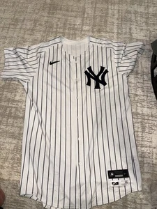 Camiseta de béisbol Nike auténtica emitida por el equipo de los Yankees de Nueva York talla 44 #24 local - Imagen 1 de 11