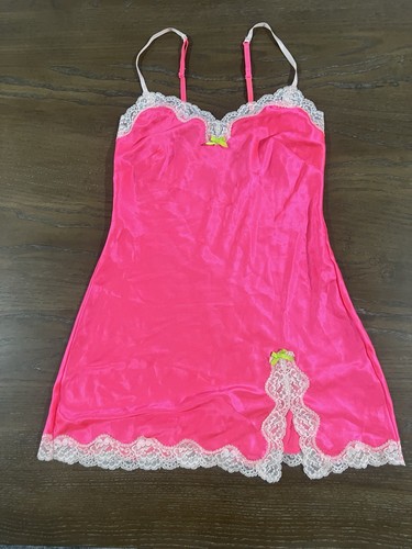 UNDERCOVER Abito Victoria's Secret rosa fluo spalline spaghetti bianco pizzo orlo slip piccolo