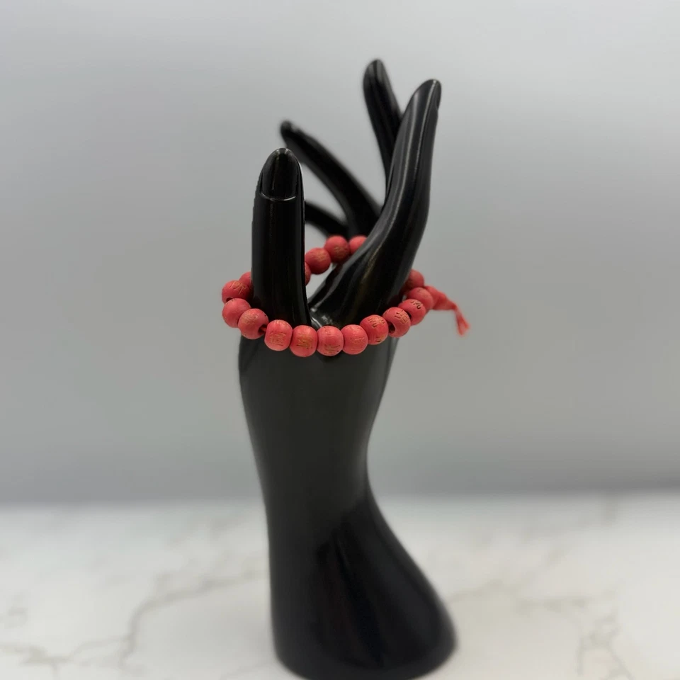 Pulsera de moda hecha a mano de madera roja tallada símbolos de oración cuentas Foto 1 de 4