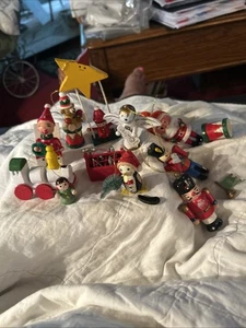 De colección 11- Adornos de Navidad de madera pintados a mano - Caja de herramientas Ángeles Papá Noel Pingüino - Imagen 1 de 10