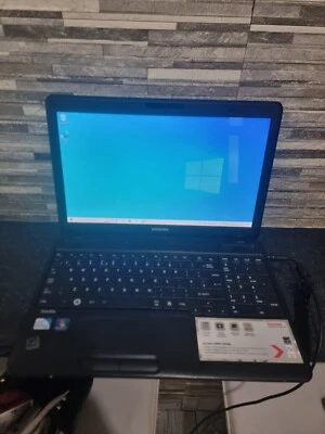 H843 Toshiba Satellite C660 15.6" Laptop Intel b940 4GB RAM 120GB SSD Webcam - Image 1 of 4