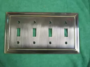 Interruptor de luz de 4 interruptores LHMC PLACA DE CUBIERTA DE METAL CON TORNILLOS - Imagen 1 de 1