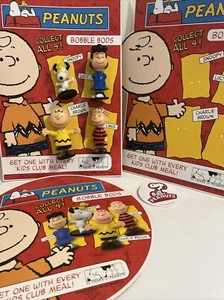Peanuts 55 Years Hungry Jacks Promotion Material / Bobble Bods /Badge - Picture 1 of 5