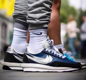 Fragment Design x Sacai x Nike LDWaffle "Blackened Blue" - Uomo Taglia 10 - Foto 1 di 24