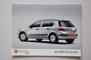 Foto de prensa de coche - Vauxhall Astra 90PS CDTi - metálica - vista trasera/lateral - Imagen 1 de 1