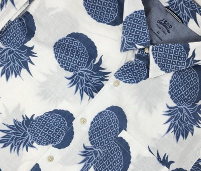 IZOD Saltwater Shirt Men's XL White Blue Hawaiian Relaxed Classic Button Down - Image 1 of 4
