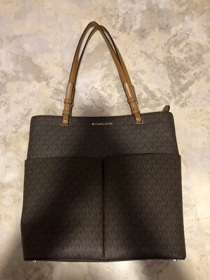 Bolso de Mano MICHAEL Michael Kors Bedford Medio Superior Bolsillo con Cremallera Foto 1 de 4