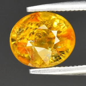 π 2.16ct 7.5x6.5mm Oval Natural Greenish Yellow Grossular Garnet - Africa Gem - Picture 1 of 4