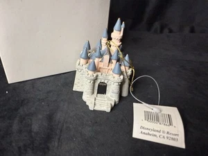 Disneyland Sleeping Beauty Castle Ornament Vintage 1999 Ltd Ed #6 in Series of 6 - Picture 1 of 4