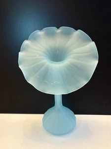 Vintage Kunstglas Jack in the Pulpit hellblau satiniert Glas Vase - Bild 1 von 11