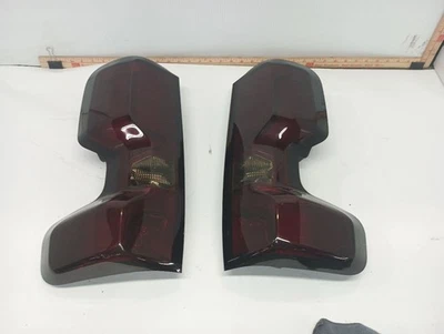 Aftermarket Tail Light Pair from 2019 Chevrolet Silverado 1500 11816043 - Image 1 of 4