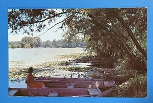 Carpenter Lake Boats Owensboro Kentucky KY Vintage Postcard - Picture 1 of 2