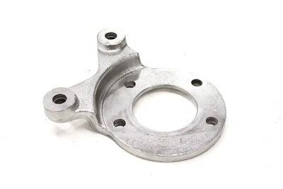 Soporte de placa de montaje de pinza de freno izquierda izquierda Triumph TR4A TR250 TR6 133500 Foto 1 de 4