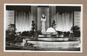 RPPC Postcard Worlds Fair 1939 Golden Gate GGIE Night COURT OF THE PACIFICA - Picture 1 of 2