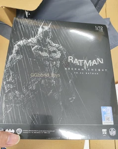 ¡Pedido anticipado! Figura de acción completa Batman Arkham Knight V8.04 Batman 1/12 LPZZ DC - Imagen 1 de 14