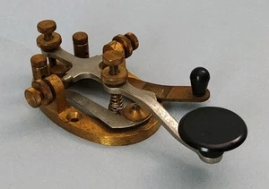 EF Johnson Brass Morse Code Key 590 with Shorting Bar Ham Radio - Zdjęcie 1 z 4