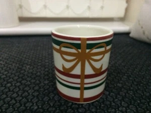 YANKEE CANDLE PRESENT GOLD RIBBON VOTIVE HOLDER - Picture 1 of 5