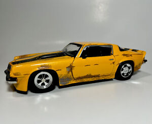 Jada Transformers Bumblebee 1/24 1977 Chevy Camaro