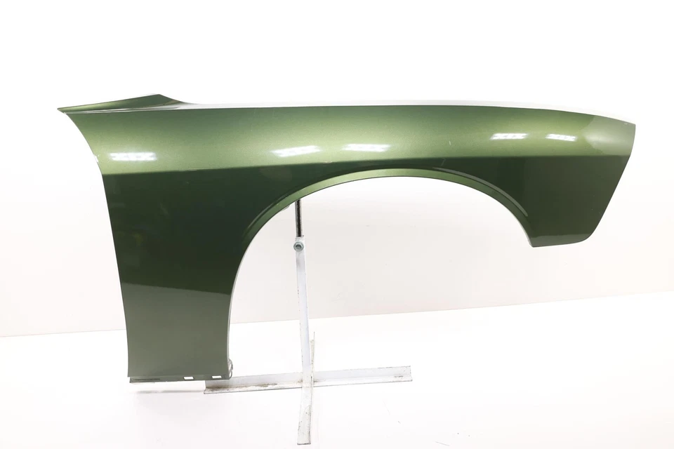 Dodge Challenger 2008 2009-2023 guardabarros Rh 68660686aa Foto 1 de 4