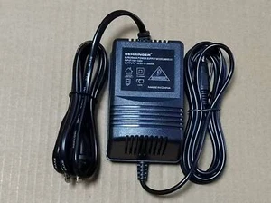Behringer Eurorack UB502 UB802 XX802 XX502 DJ Mezclador Adaptador de CA Fuente de Alimentación 110V - Imagen 1 de 3