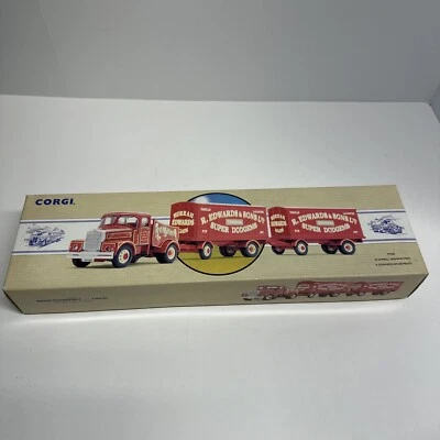 Corgi 1/50 Scale 97920 - Scammell Highwayman Truck R. Edwards Amusements - Red - Image 1 of 4