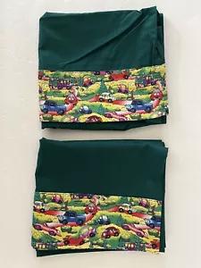 "Juego de 2 fundas de almohada hechas a mano verdes con autos que se adaptan a Queen o King 19""x32""" - Imagen 1 de 5