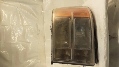 Used Left Headlight Assembly fits: 2008 Gmc Sierra 3500 pickup Left Grade C Foto 1 de 4