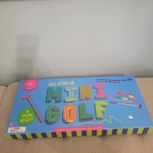 The Great Garden Game Co Wooden Mini Golf Set - Picture 1 of 6