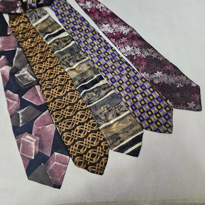 Lote de 5 gravatas masculinas Bachrach estampadas 100% seda - Imagem 1 de 3