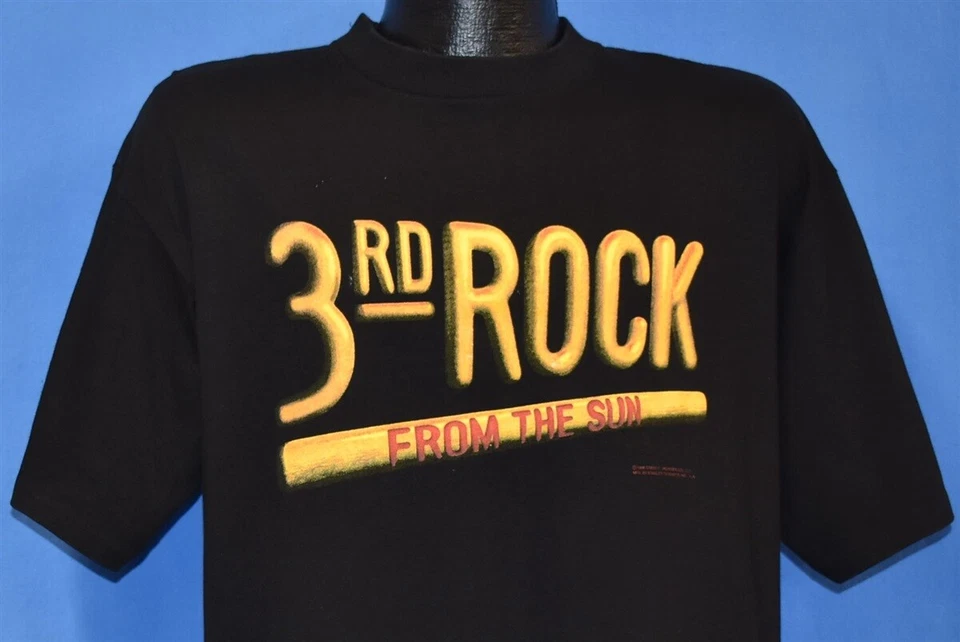 Винтажная футболка 90-х 3RD ROCK FROM SUN TV SHOW ПРОМО ЛОГОТИП STANLEY DESANTIS 1996 L - Изображение 1 из 4