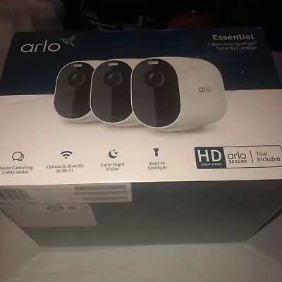 Arlo VMC2330W-100NAS Wireless Indoor/Outdoor 3 Spotlight Security Camera - Image 1 of 4