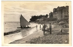 WWII Real Photo Postcard Waikiki Beach Honolulu Hawaii RPPC - Picture 1 of 2