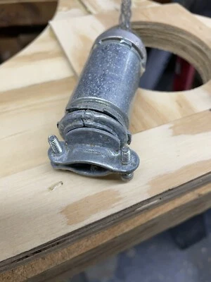 Whirlwind 3/4” NPT Snake Strain Relief 1980 - Image 1 of 4