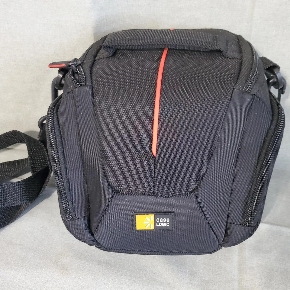 Case Logic Camera Bag Compact Padded Shoulder Crossbody Black Red Trim DSLR - Image 1 of 4
