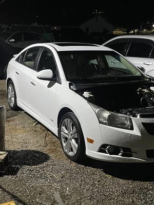 Arnés de cables de bahía de motor para Chevrolet Cruz 2011 OEM Foto 1 de 3