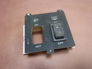 Jeep Cherokee XJ 84-96 Factory OEM Fog Light Switch Rear Defrost Trim Bezel - Picture 1 of 6